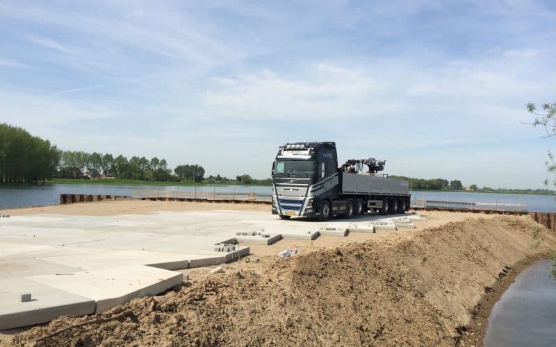 Betonplatten LKW befahrbar | Betonplatten verlegen